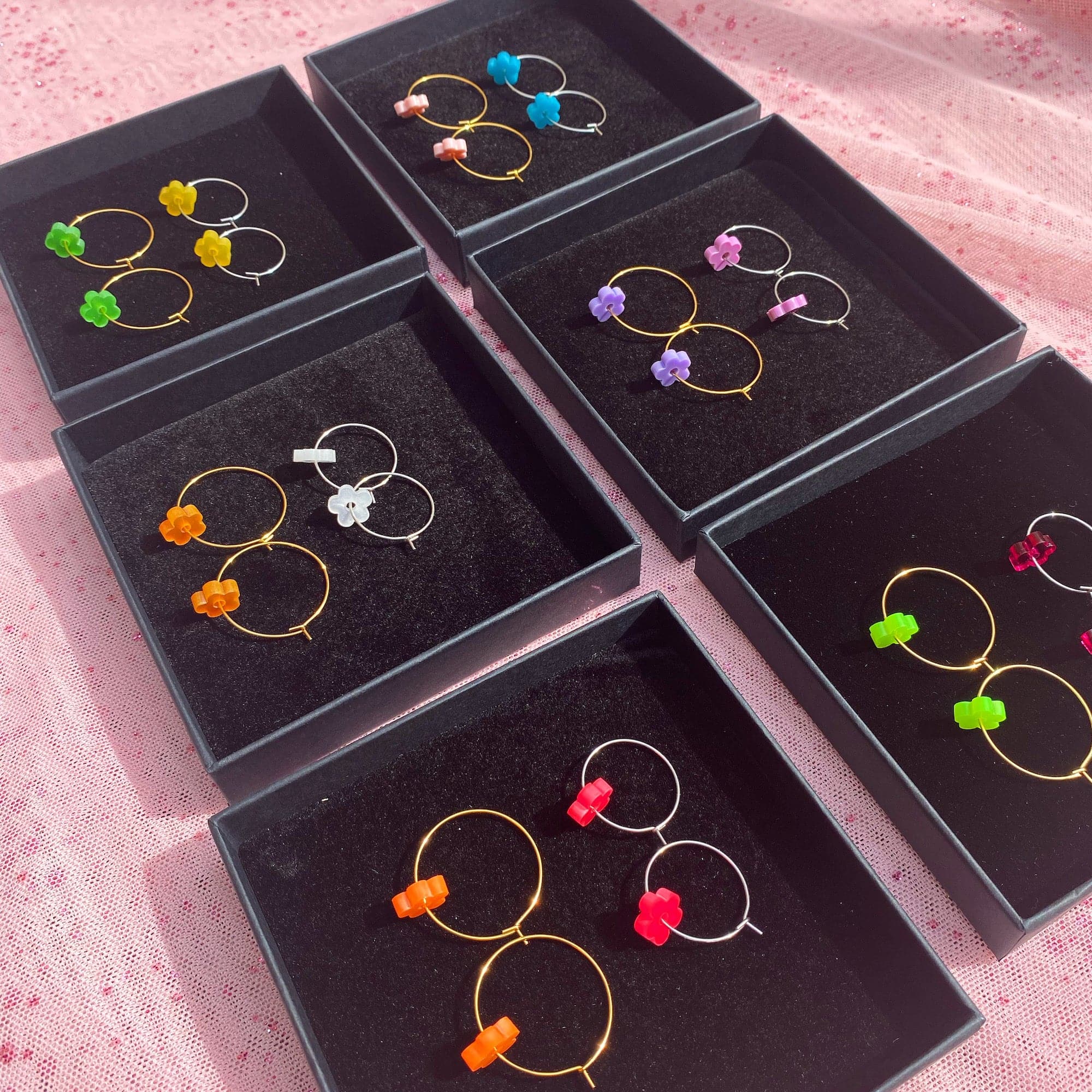 Bubblegum Flower Power Hoop Earring Set - Image 4