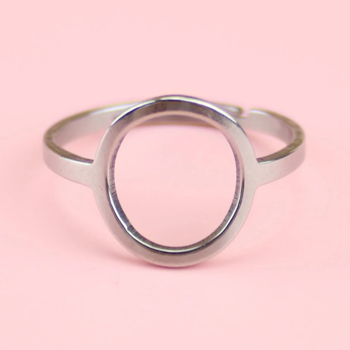 Cut Out Circle Ring