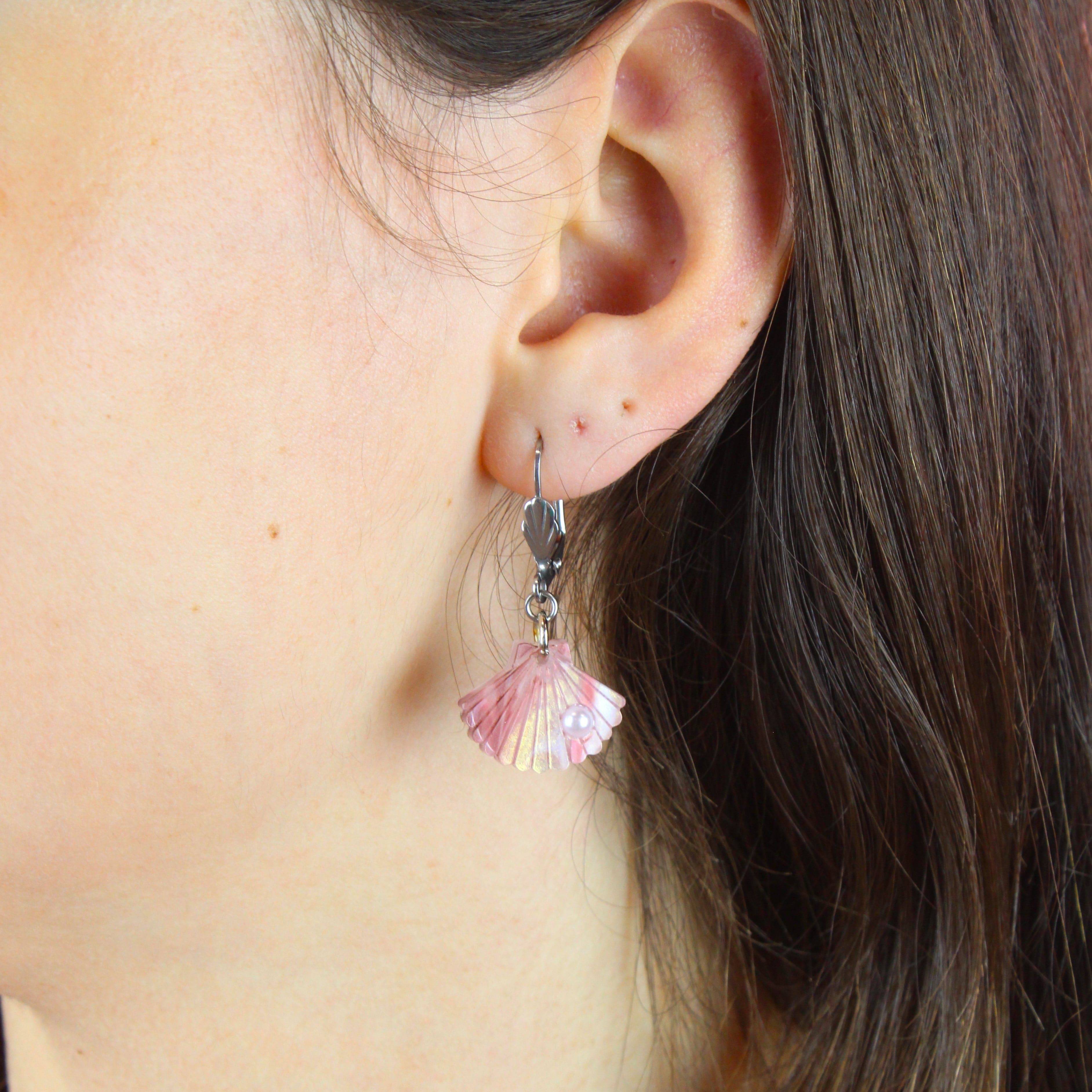 Pink Marble Shell Earrings - Image 5