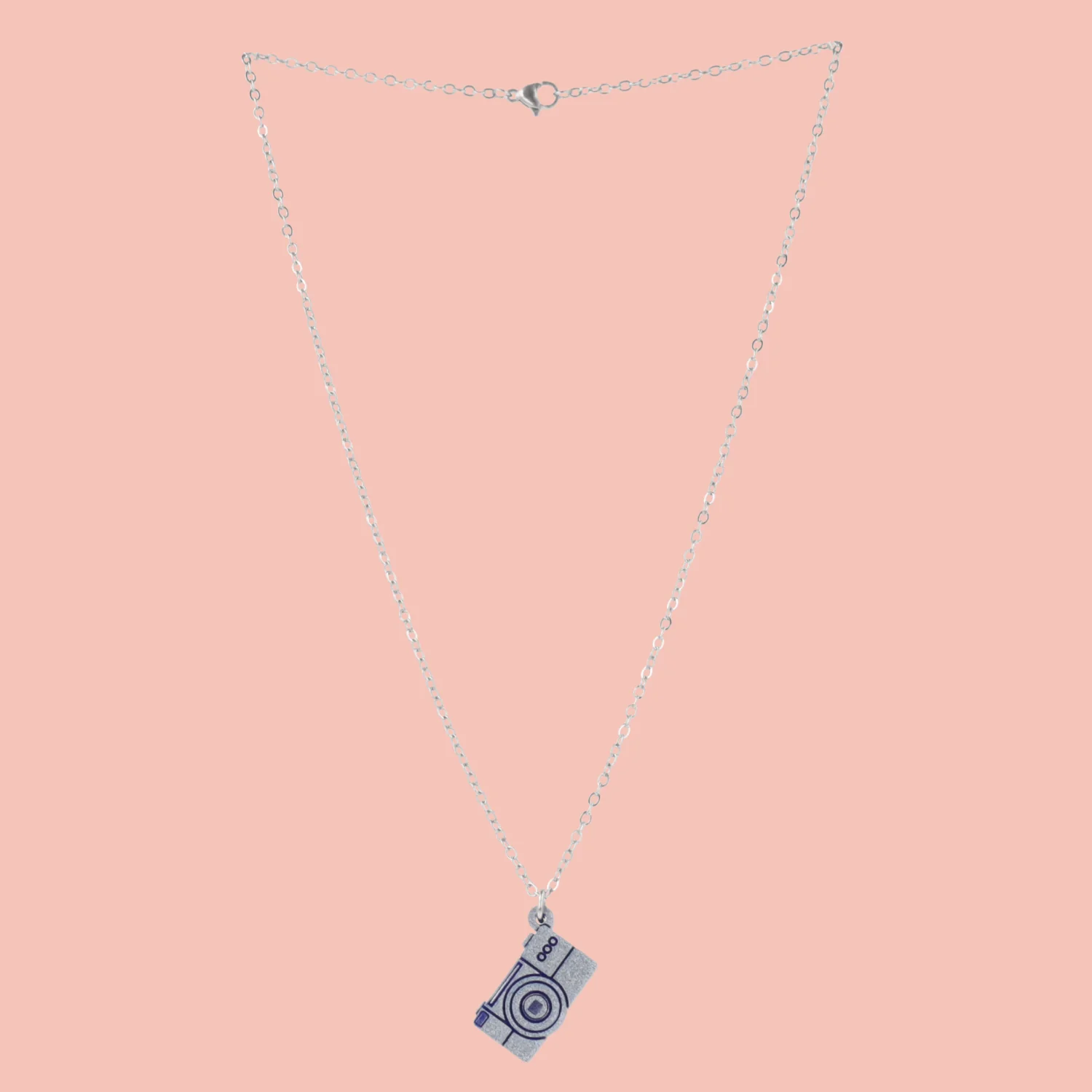 Say Cheese! Digital Camera Necklace - Image 4