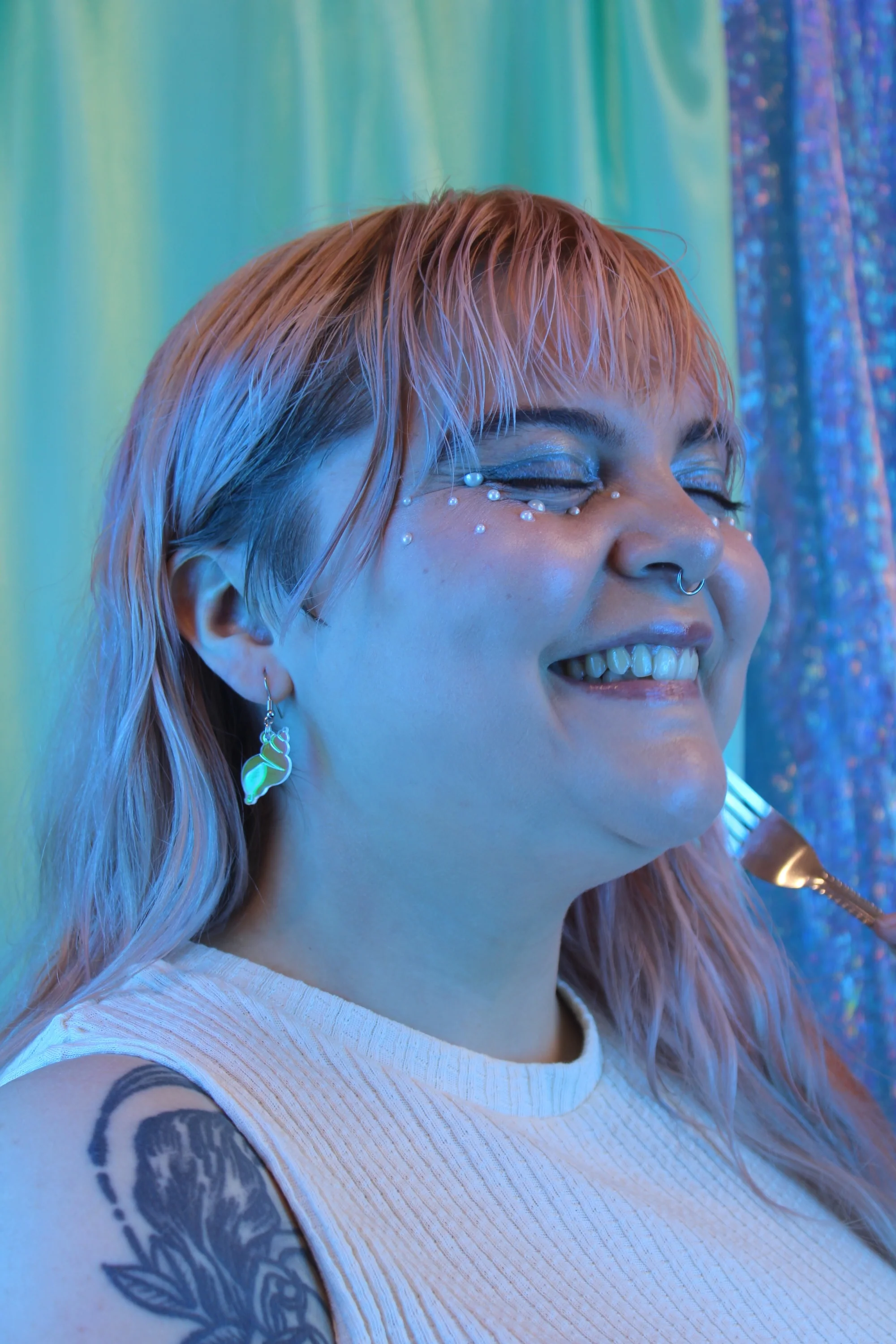 Shell Yeah Earrings (Iridescent) - Image 4