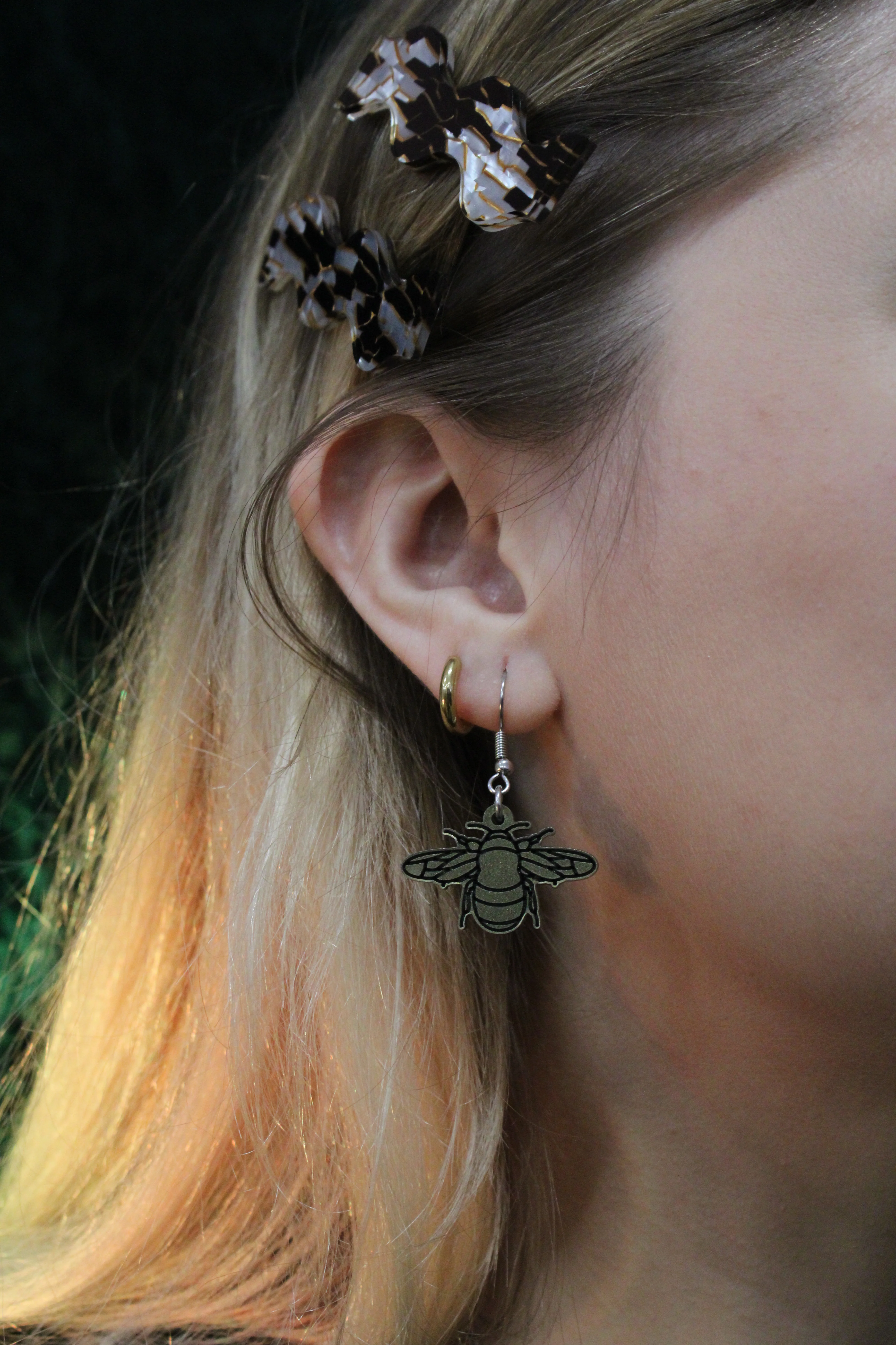 To Bee Or Not To Bee Earrings - Image 2
